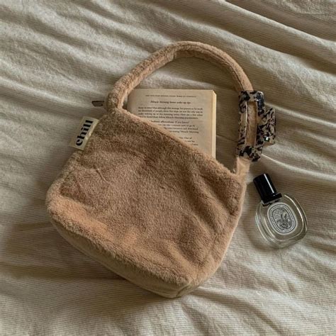 Pin by 𝓱. on accessories | Pretty bags, Handbag essentials, Bags