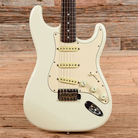 fender waynes world squier strat white chicago  exchange