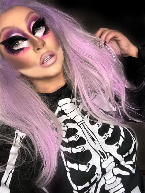 Aspen Rae on Twitter: "Rent-a-Trix Halloween 2k17 ☠️ @trixiemattel