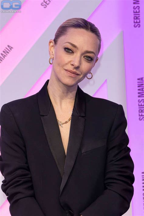 Amanda Seyfried nude, pictures, photos, Playboy, naked, topless, fappening