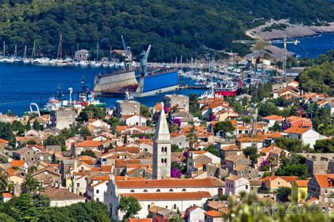 Mali Lošinj panorama - foto, fotografie | Chorvatsko | TripZone.cz