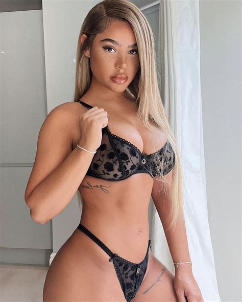 Malaika Terry : r/HipHopGoneWild