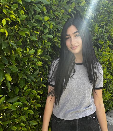 Delilah Raige | 🎥 | Instagram