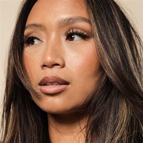 Russian Volume Lash Extensions: Benefits, Risks, and Cost