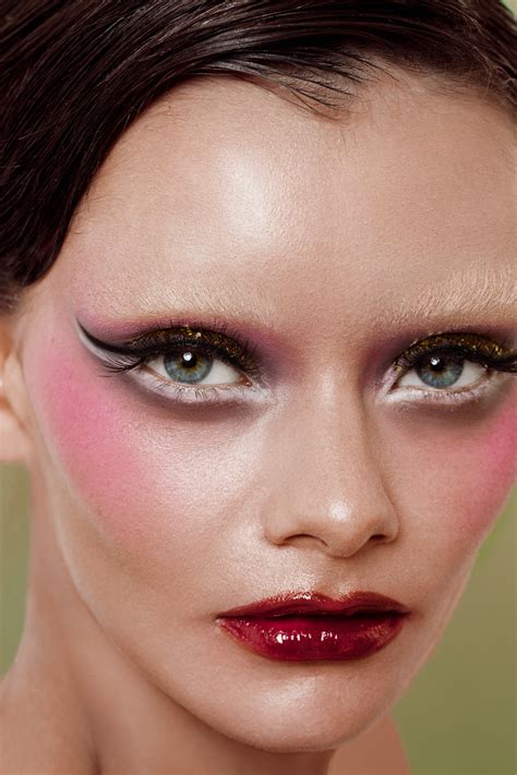 The Pixie look on Behance