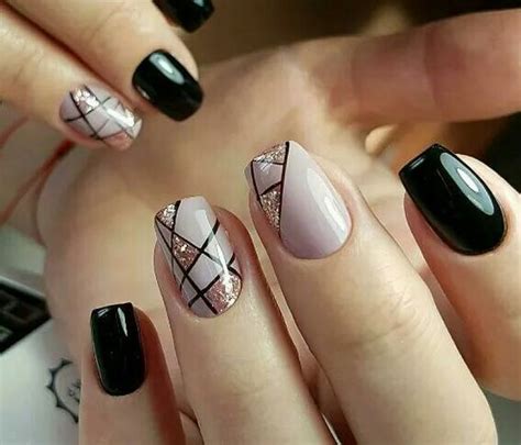 Маникюр на день рождения 2021 (+90 фото идей) | ProstoNail | Nail art ...