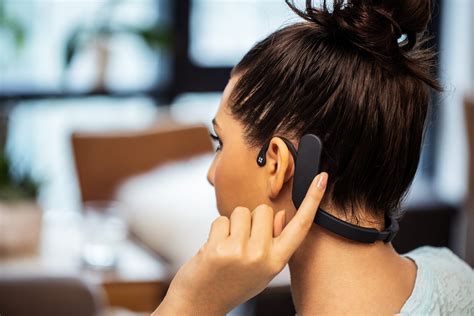 Cove Brain Wearable Aims to Reduce Stress And Improve Sleep: CEO Q&A