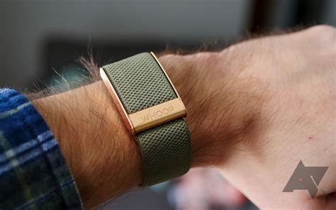 Whoop 4.0 review: This fitness tracker skipped leg day