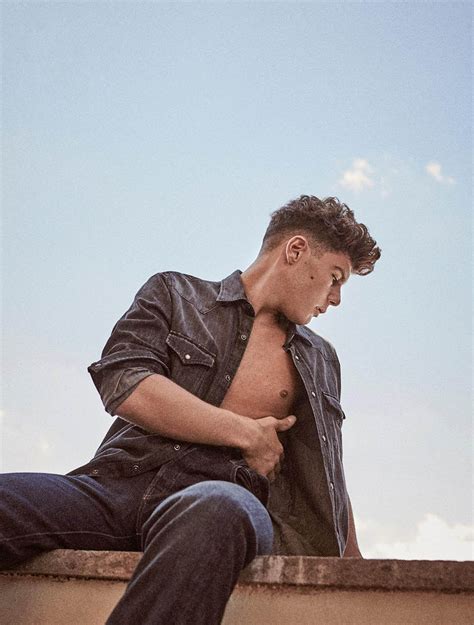 RICARDO MANDOLINI PHOTOGRAPHED BY GIAMPAOLO SGURA FOR ICON MAGAZINE ...