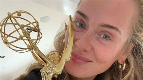 Adele stuns makeup-free as she gives rare glimpse inside $58million ...