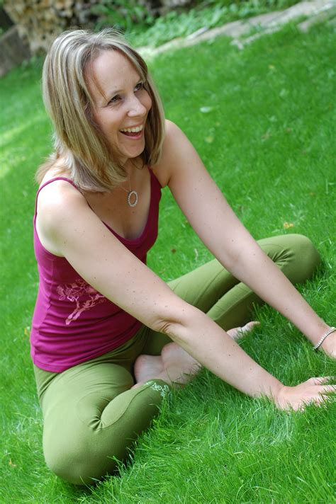 Yoga Videos, Yoga with Melissa, Free Online Yoga Videos, About Dr