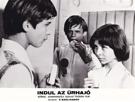 Régi Magyar Mozivitrines Fotók avagy Hungarian Lobby Cards: Indul az ...