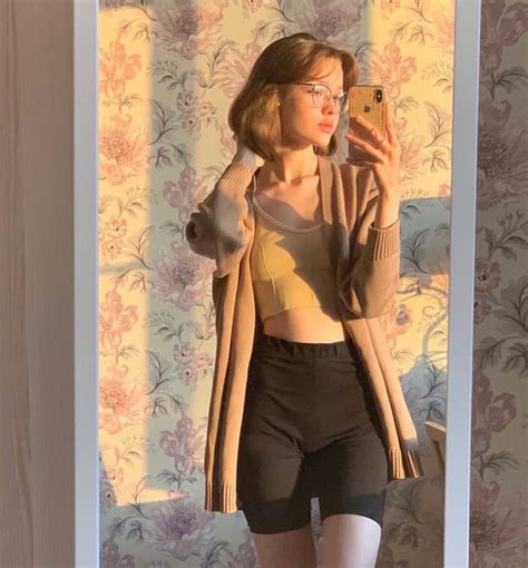 Pin de Suyeon Kye en 단발 | Ropa bonita para mujer, Ropa bonita, Ropa ...