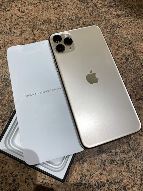 iPhone 11 PRO MAX - GOLD - Apple Bazar