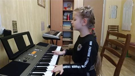 Щедрик, Щедрик, щедрівочка! - YouTube