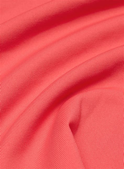 Original Contour Twist Off-Shoulder Top | Aritzia US