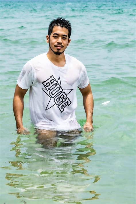 huge/MR.HUGE on Twitter: "RT @miniplums3: 入水。 （photo by @twipapiko