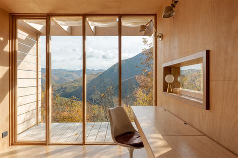 The Hermitage Cabin / llabb | ArchDaily