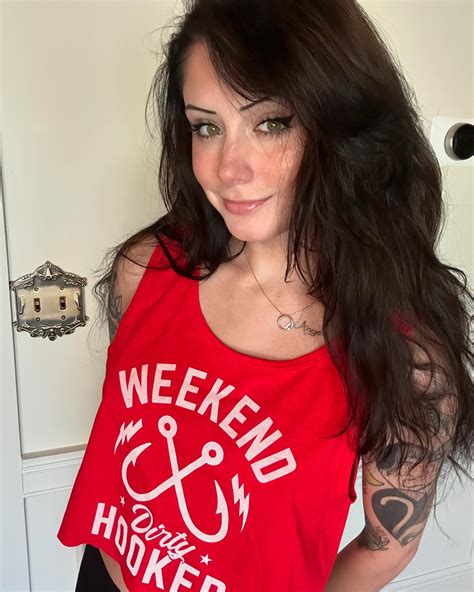 Catarina | Do you like fishing? | Instagram