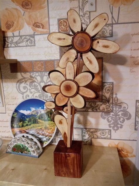 Wood crafts, Wood yard art, Wood log crafts
