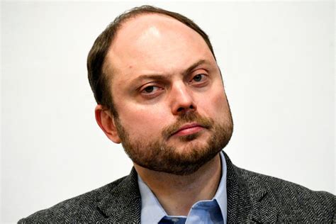 Putin Signed 'Own Death Warrant' With Ukraine War—Wife of Jailed Critic ...