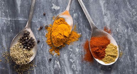 6 DIY Spice Blends From Around the World - Thrive Market