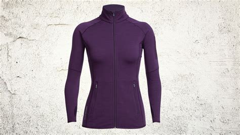 Winter Running Gear to Keep You Toasty Warm On Your Next Run