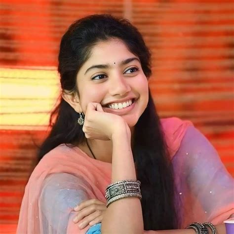sai pallavi   actor photo actors sai pallavi hd images
