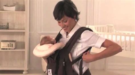 The Ergo Baby Insert - YouTube