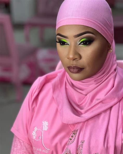 Amiela Pinky Thomas (@pinkys_colorblocking_empire) • Instagram photos