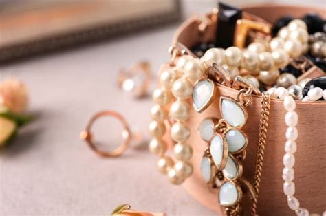 comprar joias algumas ideias de joias  vao bem  todos os