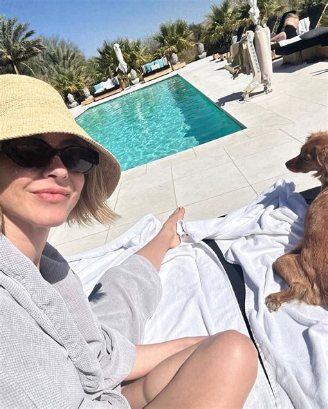Julianne Hough Wikifeet: Inside the Viral Phenomenon - 2l2qyd5