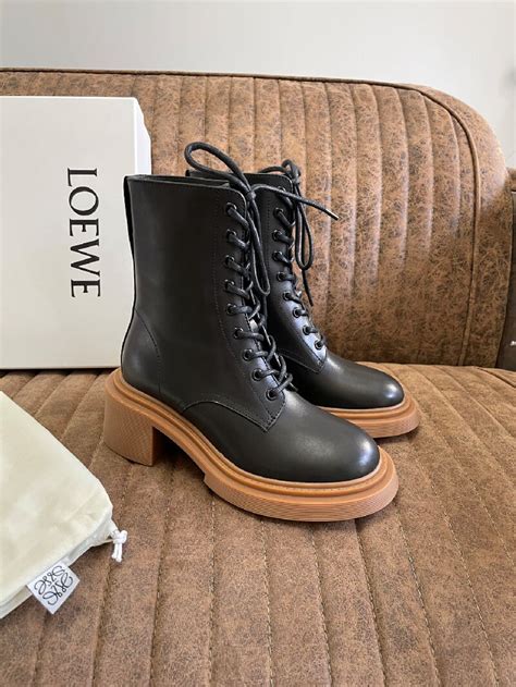 ᐈ Ботинки Loewe со шнуровкой, черные с коричневой подошвой купити в ...