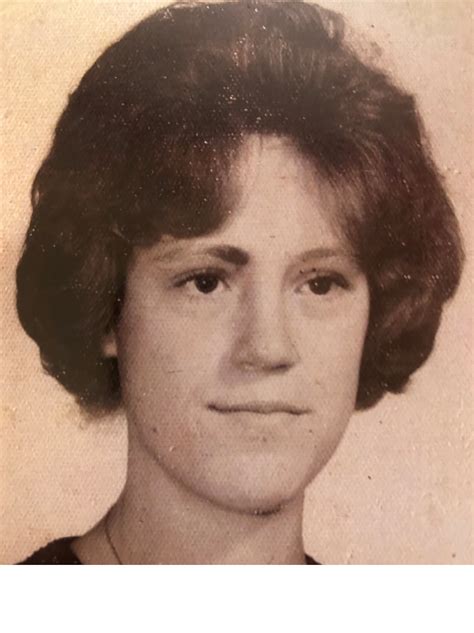 Biographers explain the early life and influences of yvonne payne 1