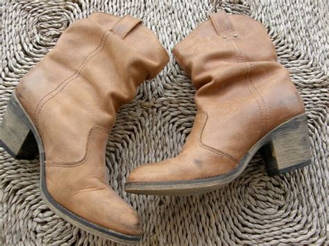 bootsit | Focus on Favorites