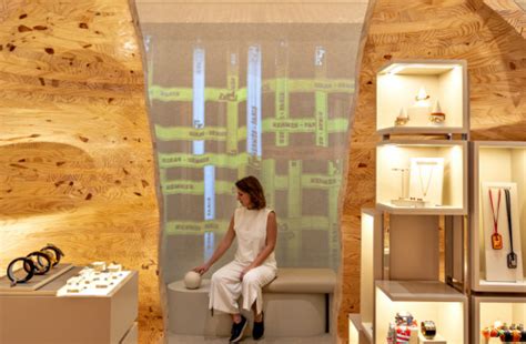 Frameweb | Hermès Pop Up Store