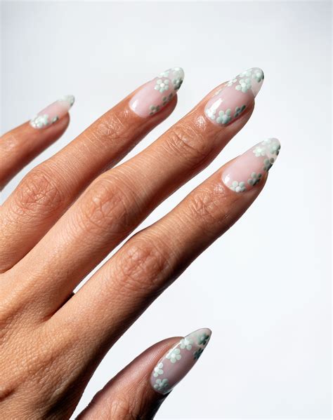 Nail Art Designs With Flowers