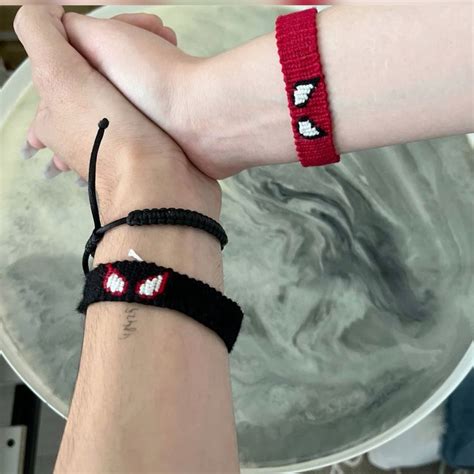 парные браслеты человек паук | Bracelet patterns, Friendship bracelet ...