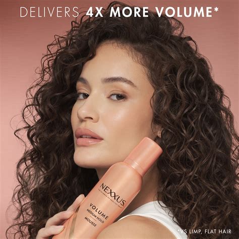Medium-Hold Volume Mousse