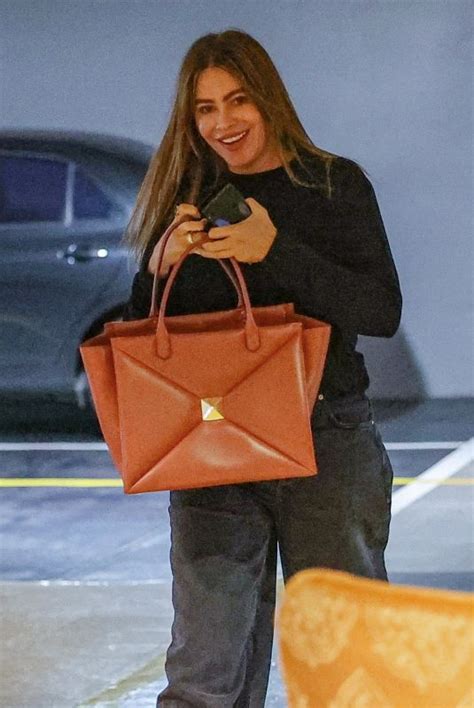 SOFIA VERGARA Arrives for a Business Meeting in Beverly Hills 02/27 ...