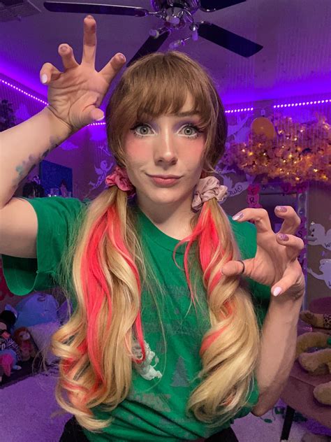 TW Pornstars - 👑Queen Goddess Kristie👑. Twitter. rawrrr :3 i’m live on