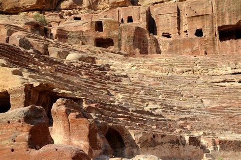 Theatre of Petra (3) | Petra | Pictures | Jordan in Global-Geography
