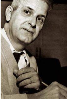 Historiografia Brasileira, Caio Prado Júnior