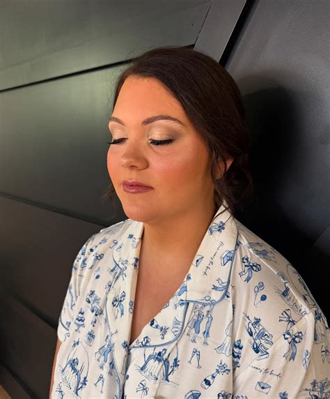 Chloe Clark | Kentucky Stylist (@beauty_with_chlo) • Instagram photos