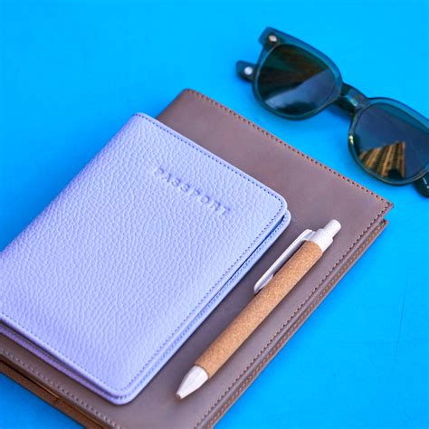 Ascot | Passport Wallet - Tusk