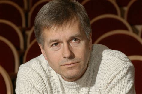 «Слишком хорош для этого мира»: Почему нет могилы умершего в 25 лет ...