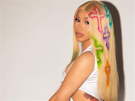 Cardi B's Just Debuted Blunt Y2K Bangs