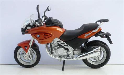 BMW 210