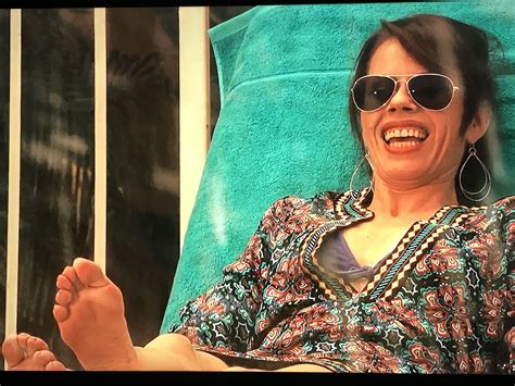 Fairuza Balk : r/celeb_barefoot