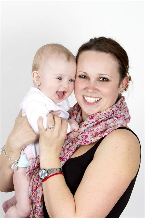 Moeder met de baby Gratis Stock Foto - Public Domain Pictures